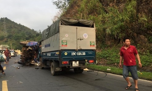 Xe đâm liên hoàn tại dốc Cun, 1 người chết tại chỗ, 3 người bị thương