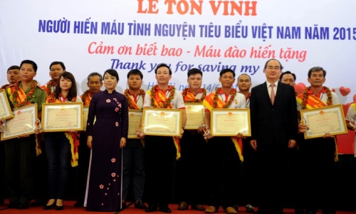 Nhiều hoạt động tôn vinh người hiến máu tiêu biểu toàn quốc năm 2018