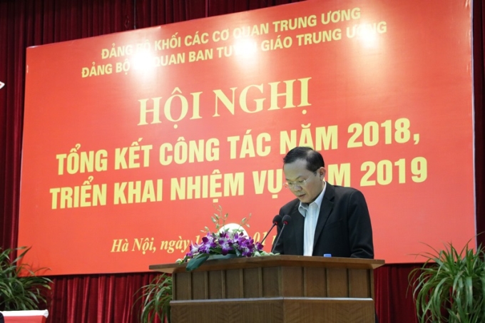 Đồng chí Bùi Ngọc Quý: năm 2018, Đảng ủy và các cấp ủy trực thuộc phối hợp lãnh đạo các vụ, đơn vị, các đoàn thể cơ quan lãnh đạo cán bộ, đảng viên tham mưu triển khai thực hiện tốt các nhiệm vụ chính trị của Ban.