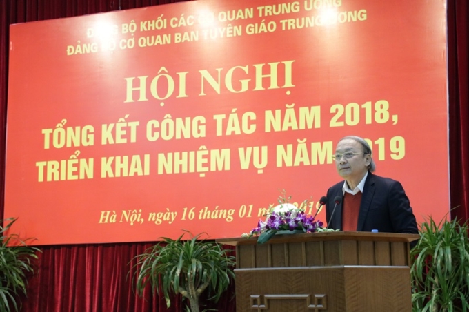 Đồng chí Võ Văn Phuông: Các chi bộ duy trì thực hiện nghiêm việc sinh hoạt cấp ủy, sinh hoạt chi bộ thường kỳ, sinh hoạt chuyên đề.