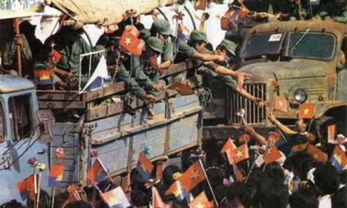 Nghĩa tình Việt Nam với cách mạng Campuchia