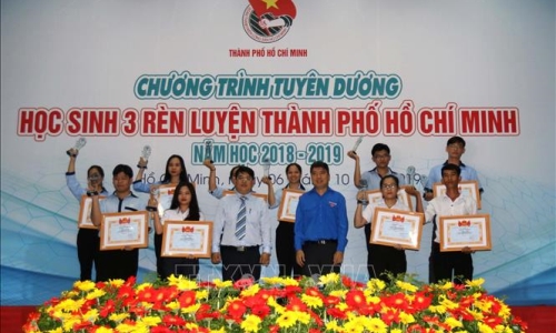 TP Hồ Chí Minh tuyên dương 37 gương điển hình 'học sinh 3 rèn luyện'