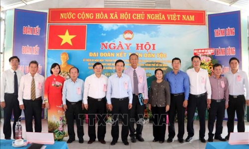 Trưởng Ban Tuyên giáo Trung ương Võ Văn Thưởng dự Ngày hội Đại đoàn kết toàn dân tộc tại Thành phố Hồ Chí Minh