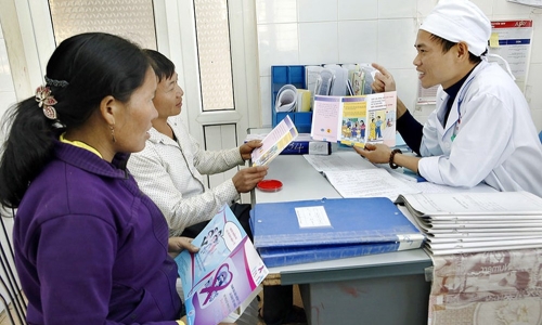 Phòng, chống HIV/AIDS ở Việt Nam: Một số kết quả khả quan