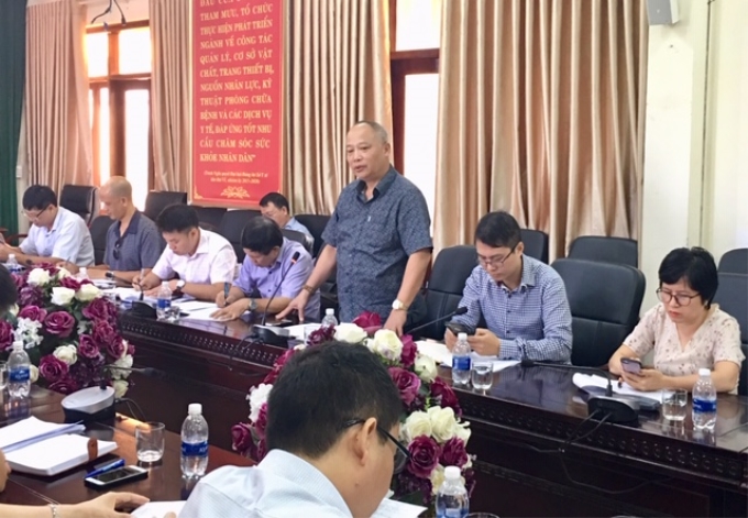 Ông Nguyễn Công Sinh, Phó Vụ trưởng Vụ Kế hoạch tài chính, Bộ Y tế phát biểu tại buổi làm việc.
