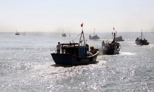 Quảng Nam: Hàng trăm tổ đội tàu thuyền ra quân đánh bắt thủy sản