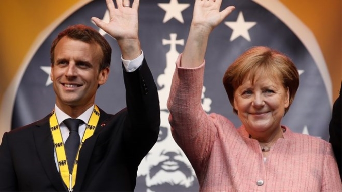 Tổng thống Pháp Emmanuel Macron và Thủ tướng Đức Angela Merkel. (Nguồn: EPA/EFE)