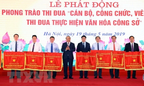 Thủ tướng: "Cần xóa bỏ văn hóa sáng sắp ô đi, chiều cắp ô về"