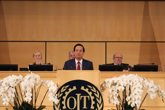 Bộ trưởng Bộ Lao động - TBXH Việt Nam Đào Ngọc Dung phát biểu tại phiên họp toàn thể của ILO
