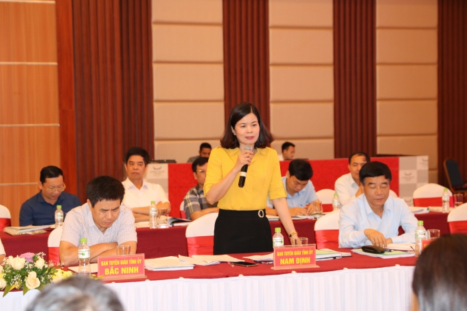Đồng chí Phạm Thị Thu Hằng - Trưởng ban Tuyên giáo Tỉnh uỷ Nam Định cho biết việc việc quán triệt và học tập Nghị quyết 35 của Bộ Chính trị.