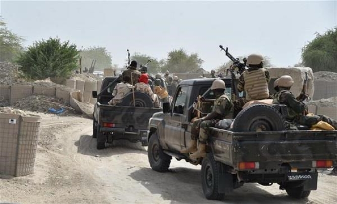 Binh sỹ Niger tuần tra gần khu vực Diffa sau các vụ tấn công của phiến quân Boko Haram. (Nguồn: AFP/TTXVN)