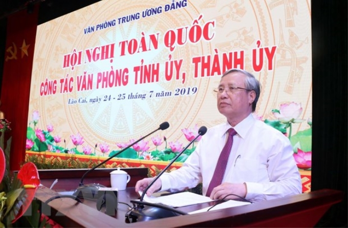 Đồng chí Trần Quốc Vượng, Ủy viên Bộ Chính trị, Thường trực Ban Bí thư phát biểu chỉ đạo tại hội nghị. (Ảnh: Quốc Khánh/TTXVN)