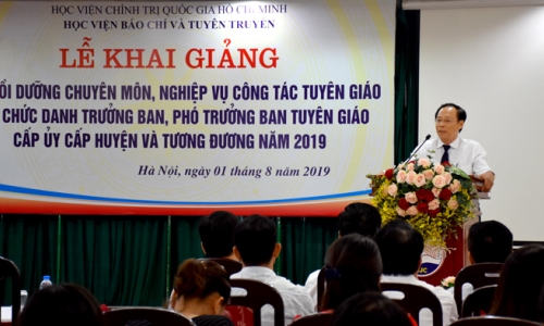 Hệ tiêu chí đánh giá chất lượng đào tạo cán bộ tuyên giáo ở Việt Nam hiện nay