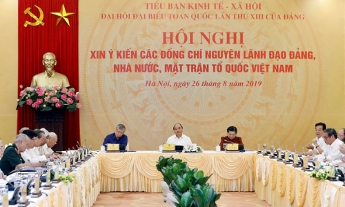 Tiểu ban Kinh tế-Xã hội tổ chức xin ý kiến các vị nguyên lãnh đạo