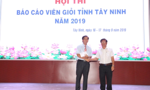 Hội thi “Báo cáo viên giỏi tỉnh Tây Ninh”