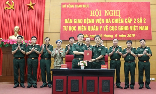 Bàn giao Bệnh viện Dã chiến 2.2 về Cục Gìn giữ hòa bình Việt Nam