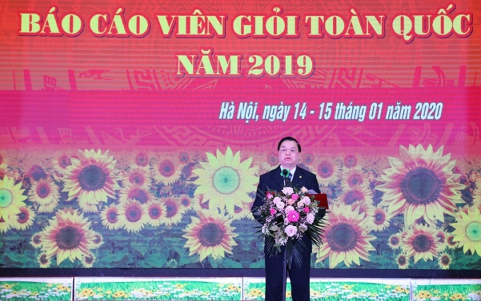 Đồng chí Lê Mạnh Hùng: Chất lượng hội thi chung khảo đã được nâng cao rõ rệt so với các cuộc thi khu vực.