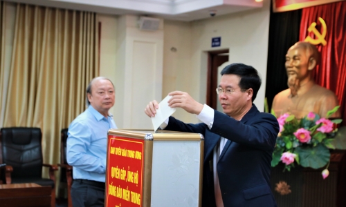 Công đoàn Ban Tuyên giáo Trung ương phát động quyên góp ủng hộ đồng bào miền Trung