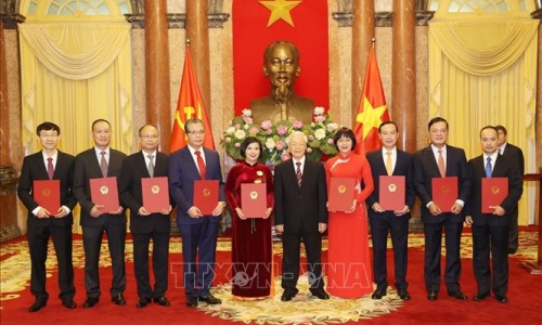 Tổng Bí thư, Chủ tịch nước trao quyết định bổ nhiệm 9 Đại sứ Việt Nam tại nước ngoài
