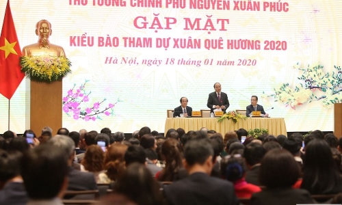 Nhìn lại 5 năm thực hiện Chỉ thị 45-CT/TW của Bộ Chính trị về tăng cường công tác đối với người Việt Nam ở nước ngoài