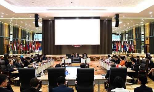 Việt Nam chủ trì cuộc họp giữa đại sứ các nước thành viên EAS