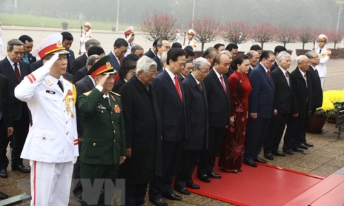 Lãnh đạo Đảng, Nhà nước vào Lăng viếng Chủ tịch Hồ Chí Minh