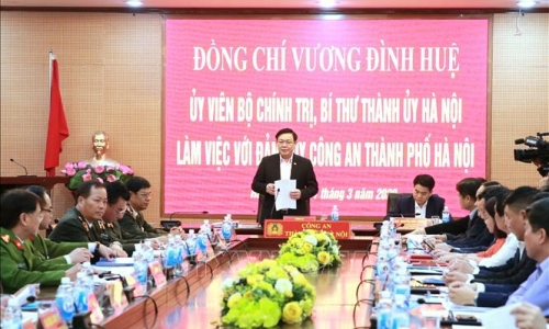 Bí thư Thành ủy Hà Nội làm việc với Công an thành phố về phòng, chống dịch COVID-19