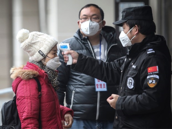 Trung Quốc cấm nhập cảnh tạm thời đối với người nước ngoài. (Ảnh: Getty)