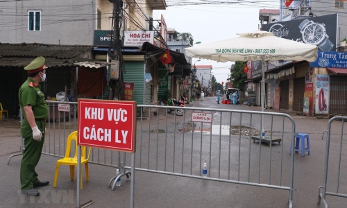 Báo Nga, Pháp lý giải vì sao Việt Nam hạn chế thành công dịch COVID-19