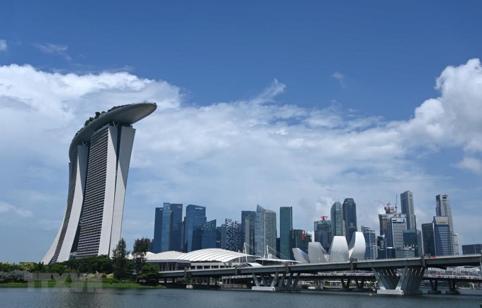 Khu vực quận tài chính thương mại ở Singapore. (Ảnh: AFP/TTXVN)