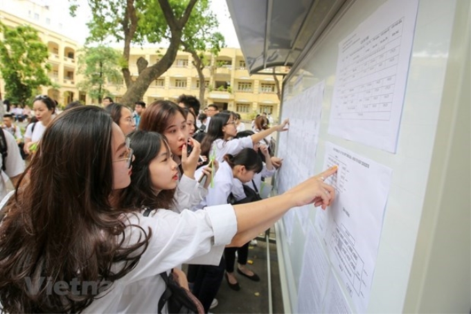 Thí sinh dự thi Trung học phổ thông quốc gia . (Ảnh: Minh Sơn/Vietnam+)