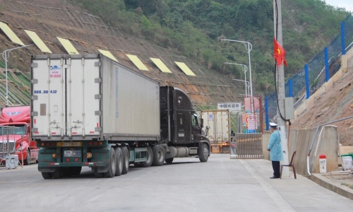 Hoạt động xuất nhập khẩu tại cửa khẩu phụ Cốc Nam vẫn bình thường