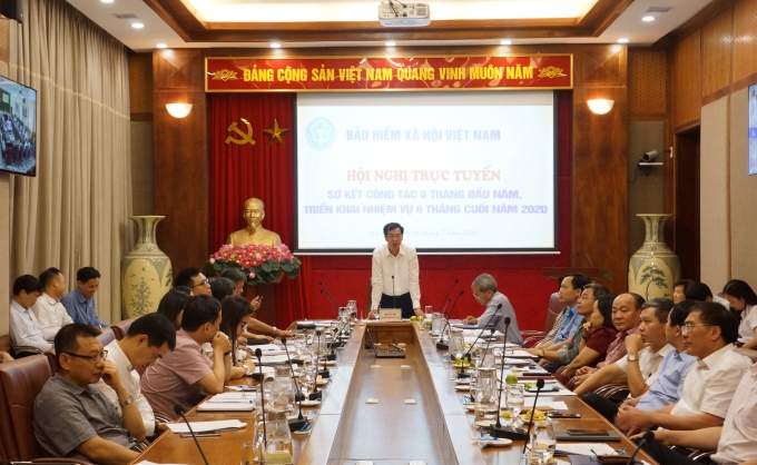 Phó Tổng Giám đốc phụ trách, quản lý điều hành BHXH Việt Nam Đào Việt Ánh chủ trì Hội nghị.