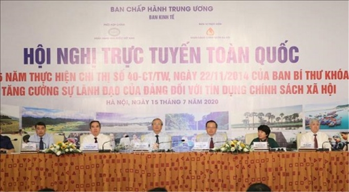 Thường trực Ban Bí thư Trần Quốc Vượng, Trưởng Ban Kinh tế Trung ương Nguyễn Văn Bình cùng các đại biểu dự Hội nghị - Ảnh: TTXVN