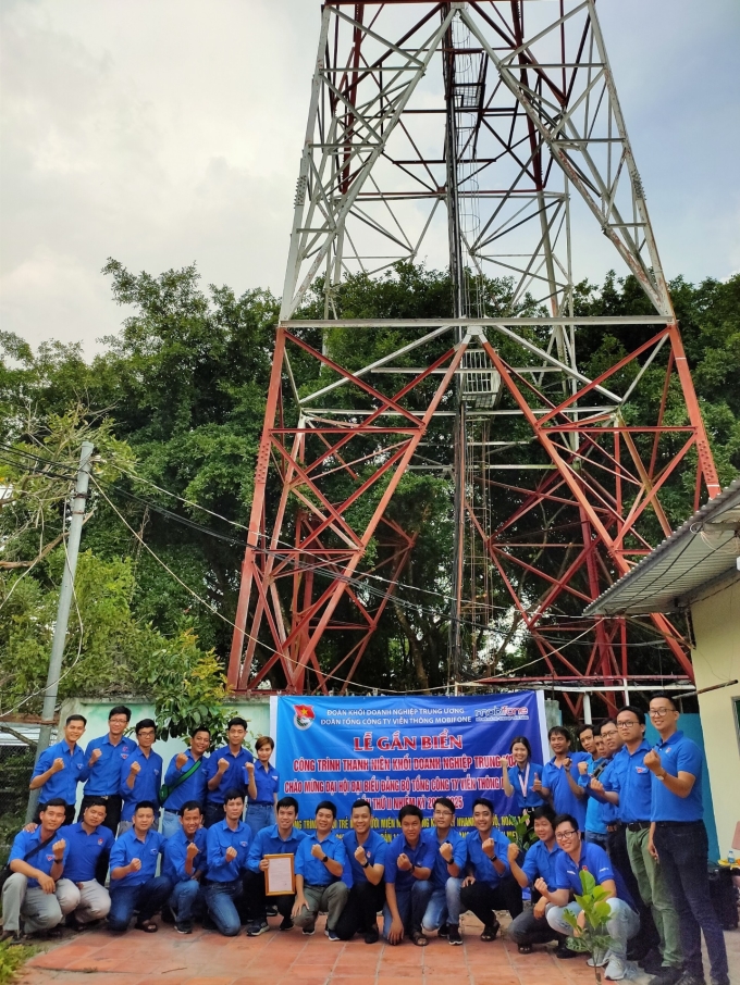 Dự án Node truyền dẫn AGCD23 tại TP Châu Đốc, An Giang - Công trình Đoàn thanh niên chào mừng Đại hội Đảng bộ TCT Viễn thông MobiFone.