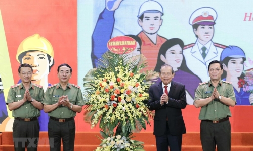 Biểu dương điển hình tiên tiến trong phong trào bảo vệ an ninh Tổ quốc