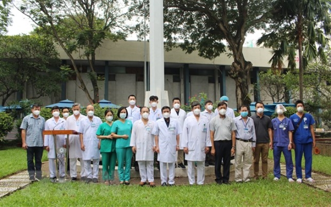 Đội ngũ y bác sỹ Bệnh viện Thống Nhất Thành phố Hồ Chí Minh trước giờ lên đường hỗ trợ tỉnh Ninh Thuận phòng, chống dịch COVID-19.