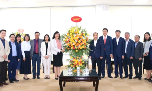 Đồng chí Lê Hải Bình thăm và chúc mừng Học viện Ngoại giao nhân Ngày Nhà giáo Việt Nam