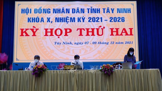 Chủ tọa điều hành kỳ họp thứ 2, HĐND tỉnh Tây Ninh khóa X, nhiệm kỳ 2021-2026. Ảnh: Thanh Tân/TTXVN