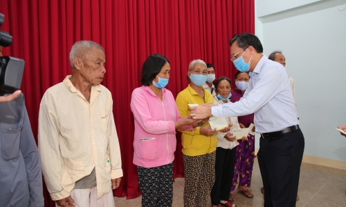 BSR trao quà Tết xuân Tân Sửu 2021 cho nhân dân tỉnh Quảng Ngãi