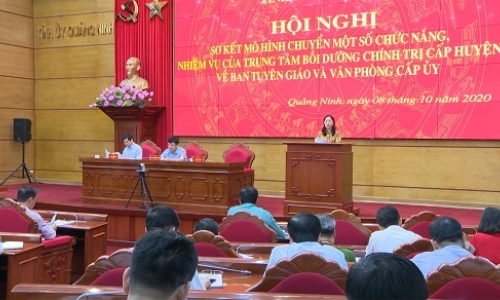 Quảng Ninh: Đổi mới công tác bồi dưỡng, giáo dục lý luận chính trị tại các Trung tâm chính trị cấp huyện