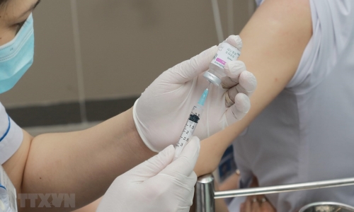 Hơn 46.400 người Việt Nam đã được tiêm vaccine phòng COVID-19