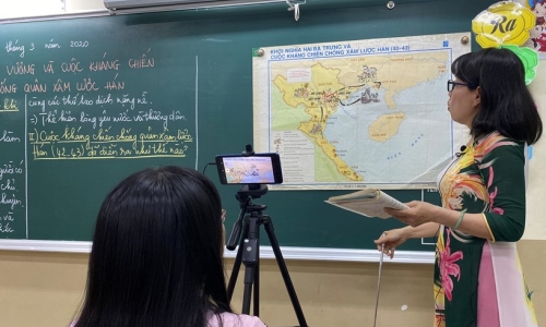 Dạy và học trực tuyến: Xu thế toàn cầu hóa và vấn đề đặt ra đối với Việt Nam