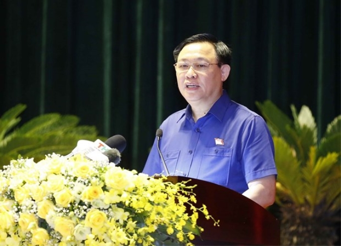 Chủ tịch Quốc hội Vương Đình Huệ trình bày chương trình hành động. (Ảnh: TTXVN)