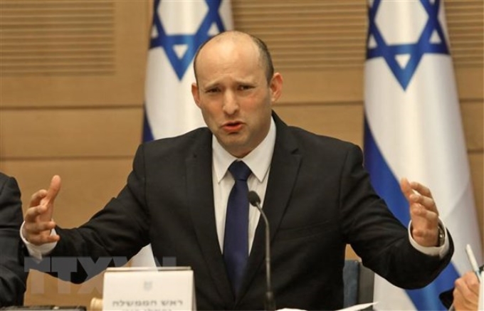 Tân Thủ tướng Israel Naftali Bennett trong cuộc họp nội các đầu tiên của Chính phủ mới tại Jerusalem ngày 13/6. (Ảnh: AFP/TTXVN)