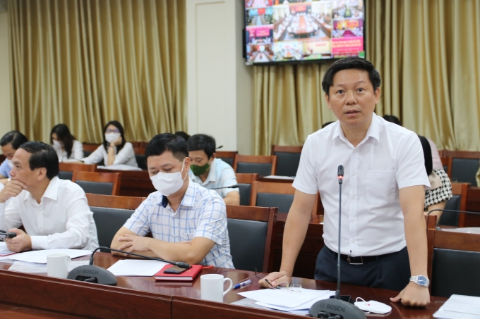 Đồng chí Trần Thanh Lâm, Vụ trưởng Vụ Báo chí - Xuất bản, Ban Tuyên giáo Trung ương giải đáp một số nội dung được nêu ra về báo chí.