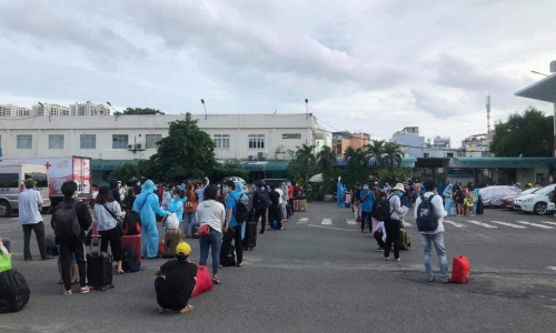 Hà Tĩnh đón hơn 800 công dân miền Nam về quê an toàn