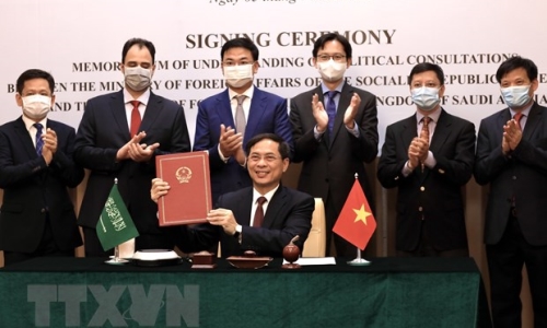 Bộ Ngoại giao Việt Nam-Arab Saudi ký Bản ghi nhớ về tham vấn chính trị