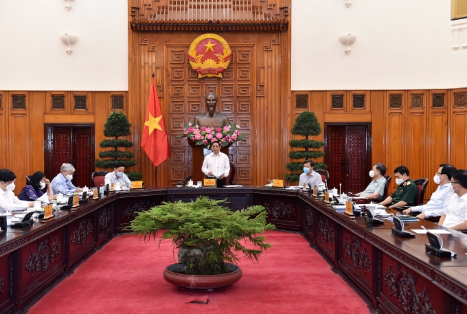 Thủ tướng Chính phủ Phạm Minh Chính chủ trì cuộc họp Ban Chỉ đạo Quốc gia phòng, chống dịch COVID-19 ngày 25/8 - Ảnh: VGP