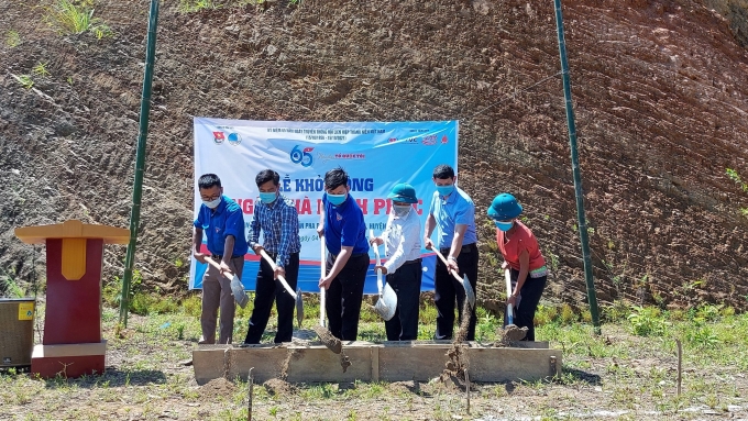 Khởi công 02 công trình thanh niên “Ngôi nhà Hạnh phúc” cho các em học sinh dân tộc thiểu số mồ côi, có hoàn cảnh khó khăn tại tỉnh Sơn La.